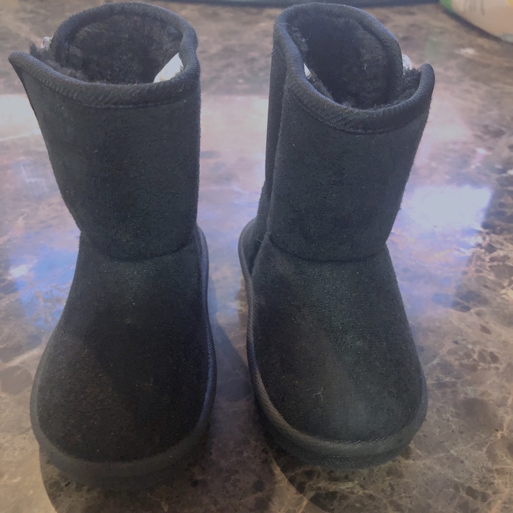 Cherokee boots